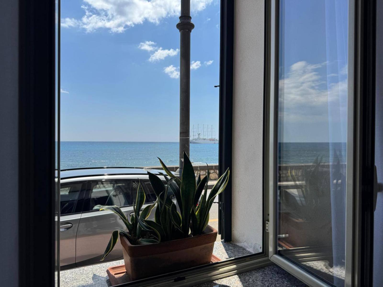 Casa Vacanza Sweet Home Giardini Naxos Eksteriør bilde